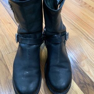 Frye short motorcycle boots